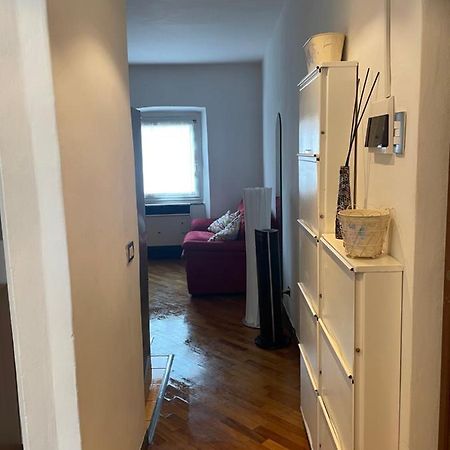 Little Nest Apartment ลาสเปเซีย ภายนอก รูปภาพ